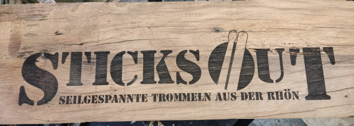 Sticks-out-Schild.png